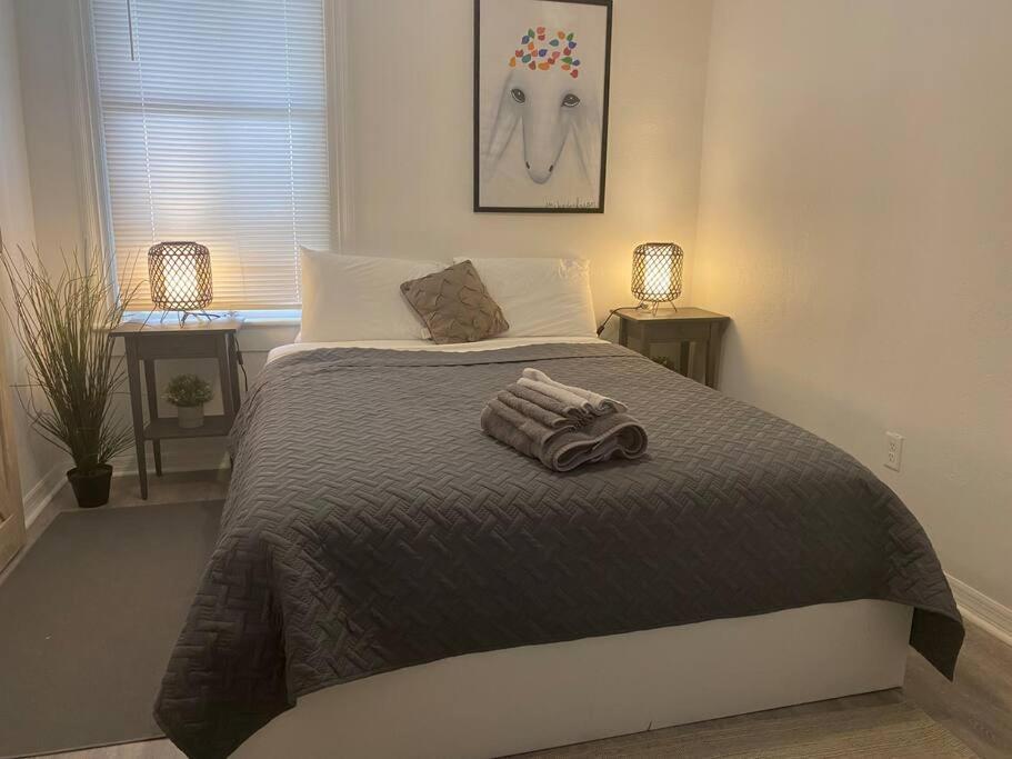 Chic Bungalow Apartment Steps From Armature Works & Downtown Riverwalk Tampa Luaran gambar