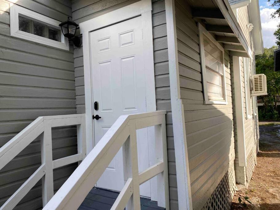 Chic Bungalow Apartment Steps From Armature Works & Downtown Riverwalk Tampa Luaran gambar