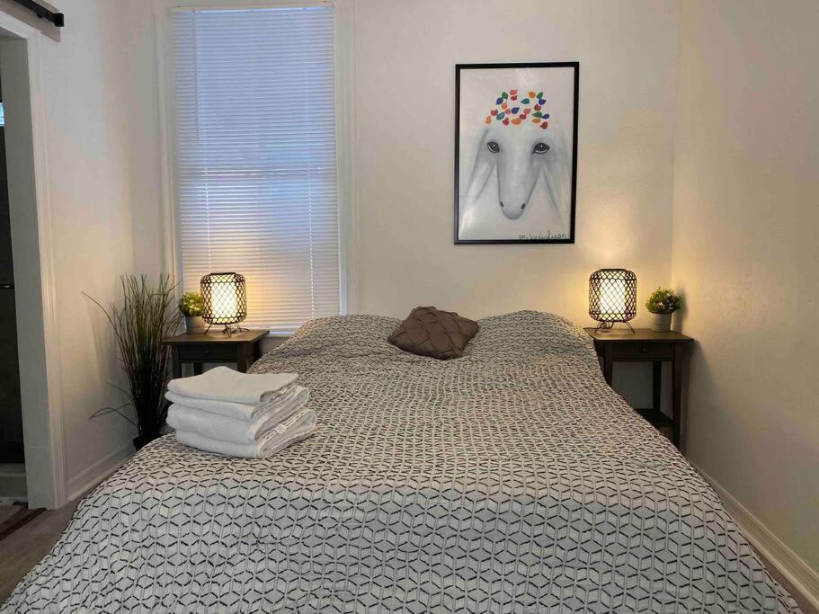 Chic Bungalow Apartment Steps From Armature Works & Downtown Riverwalk Tampa Luaran gambar